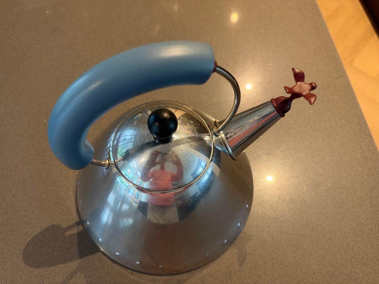 Alessi fluitketel met werkend vogeltje, Theepot/fluitketel, Gebruikt, Zilver, Ophalen of Verzenden