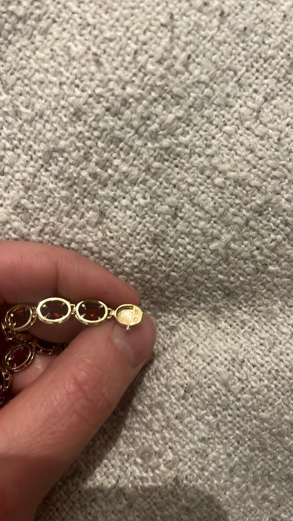 14 krt gouden armband met echte granaten., Ophalen of Verzenden, Zo goed als nieuw