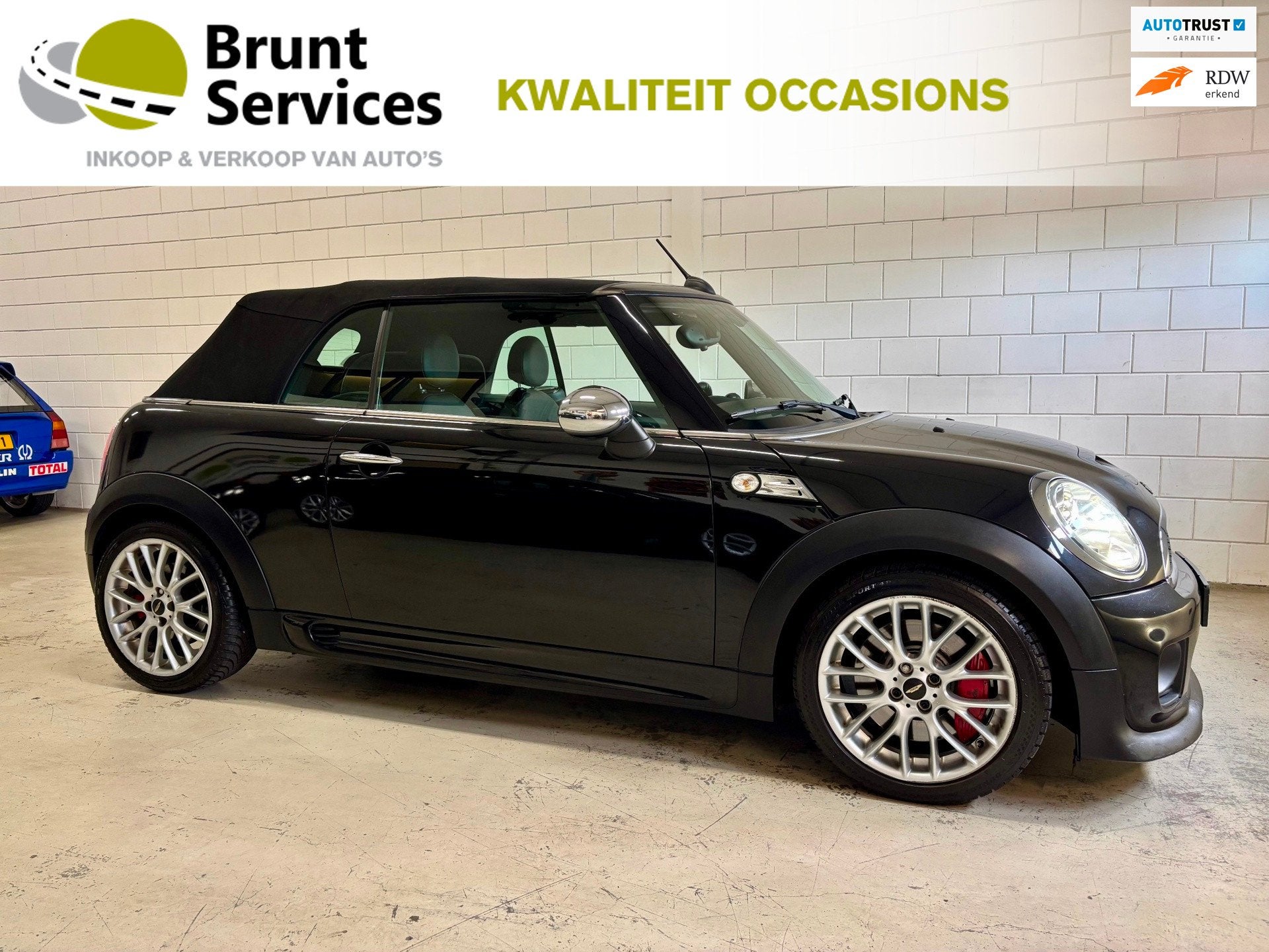 Mini Cabrio 1.6 John Cooper Works Chili Bj.13|Xenon|N18|211P, Auto's, Voorwielaandrijving, 15 km/l, Gebruikt, Zwart