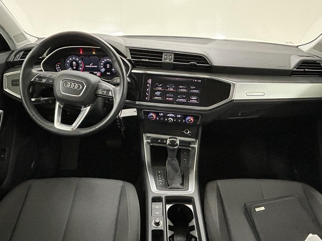 Audi Q3 35 TFSI Pro Line NAVIGATIE | PARKEERSENSOREN | NIEUW, Auto's, Stof, 4 cilinders, Parkeersensor, Origineel Nederlands
