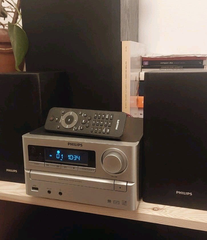 Philips Micro Music System DCM2020 + AB, speakers, manual, Philips, Gebruikt, Microset, Ophalen of Verzenden