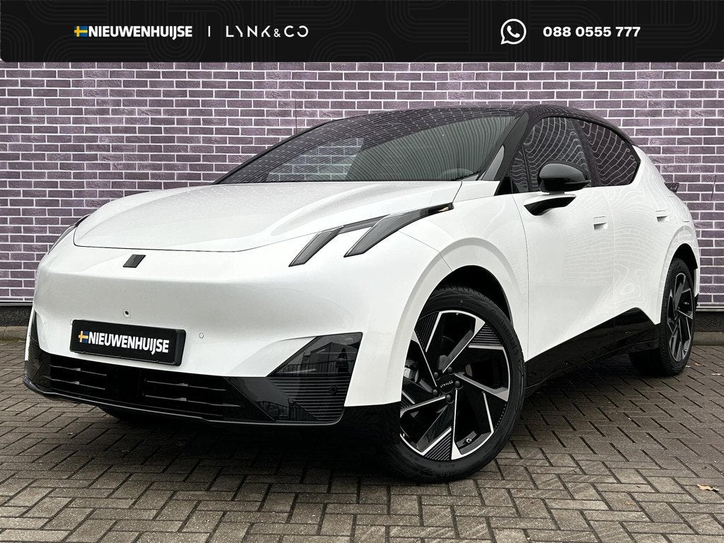 Lynk & Co 02 More 66 kWh | Trekhaak | Panoramadak | 360 came, Automaat, Achterwielaandrijving, 1795 kg, Wit