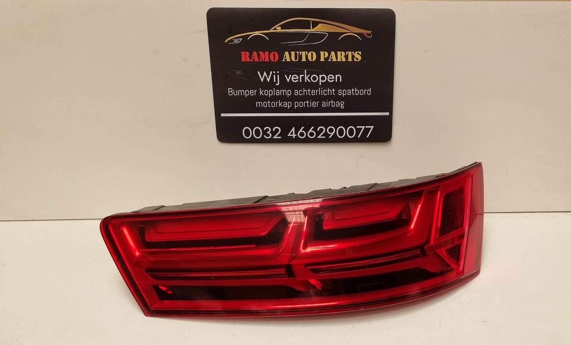 AUDI Q7 SQ7 4M LED ACHTERLICHT RECHTS 4M0945094E, Gebruikt, -, -, -