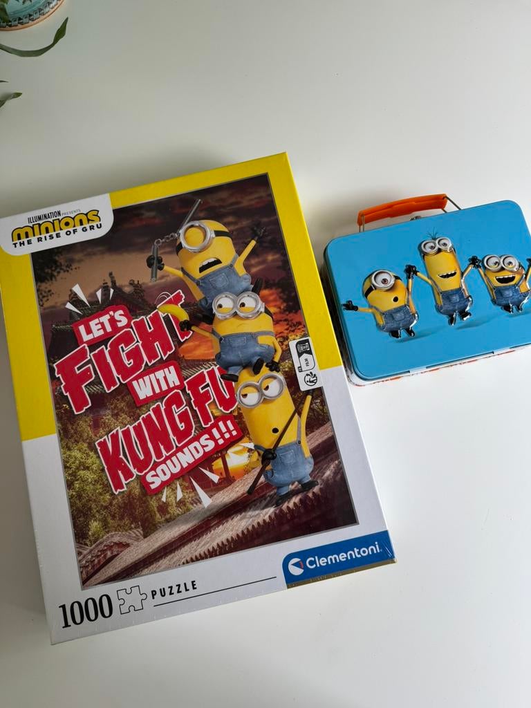 Minions - puzzel en broodtrommeltje (blik), Ophalen, Zo goed als nieuw