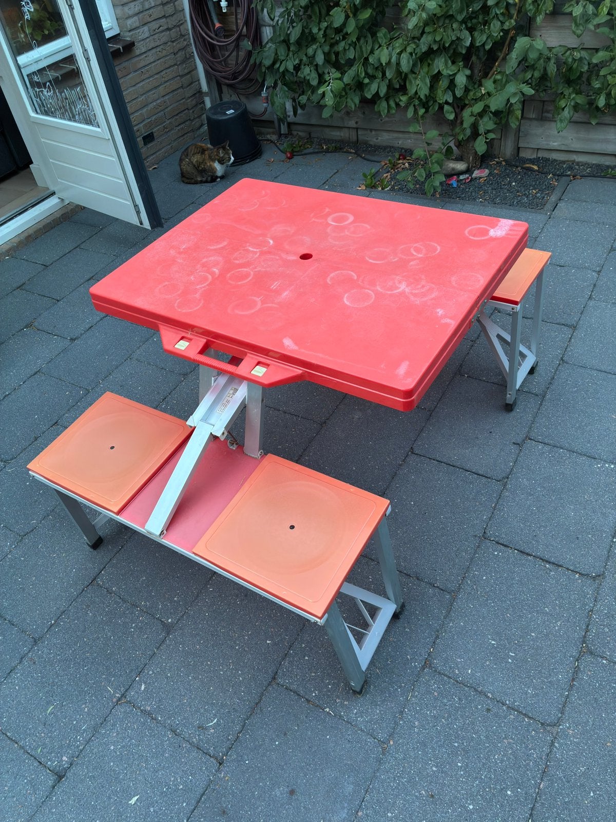 Opvouwbare picknicktafel, Ophalen, Zo goed als nieuw, Rechthoekig, Aluminium