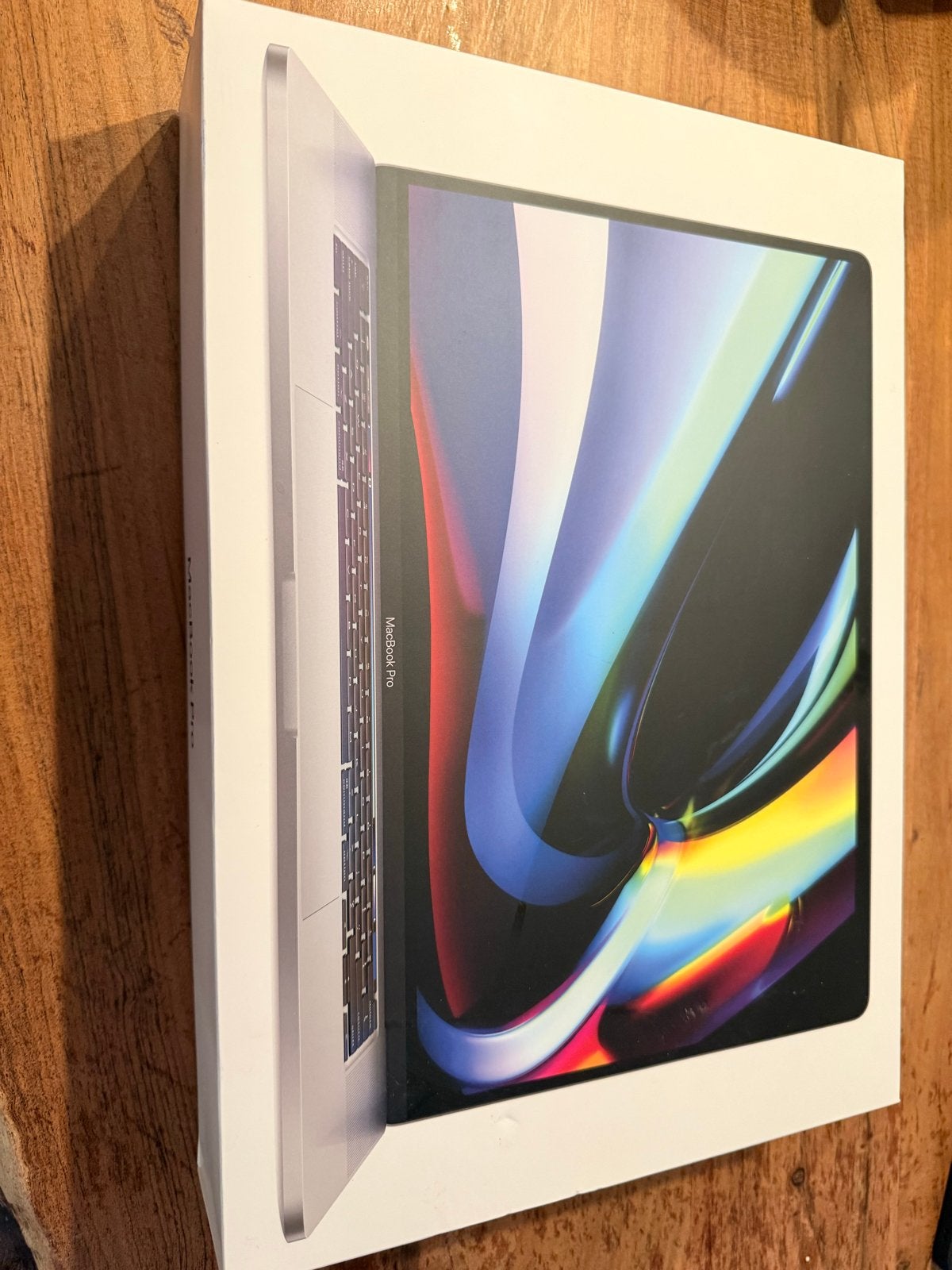 MacBook Pro 16-inch 2019, i9, 32GB RAM, 1TB SSD, 84% batteri, MacBook Pro, 1 TB of meer, 2 tot 3 Ghz, Ophalen of Verzenden