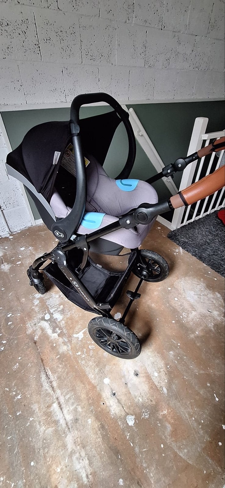 Kinderkraft Combiwagen met autostoeltje en reiswieg, Kinderen en Baby's, Kinderwagens en Combinaties, Gebruikt, Combiwagen, Met autostoeltje