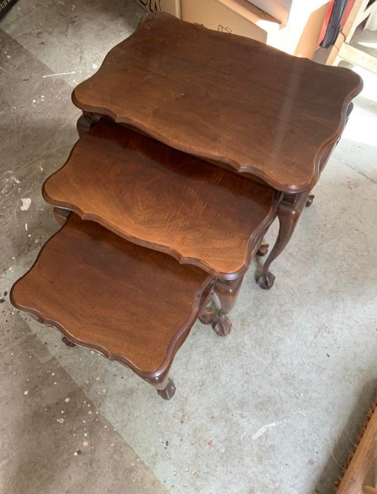 Vintage Queen Ann Bijzettafeltjes Set van 3, Huis en Inrichting, Tafels | Bijzettafels, Zo goed als nieuw, Overige vormen, Minder dan 45 cm
