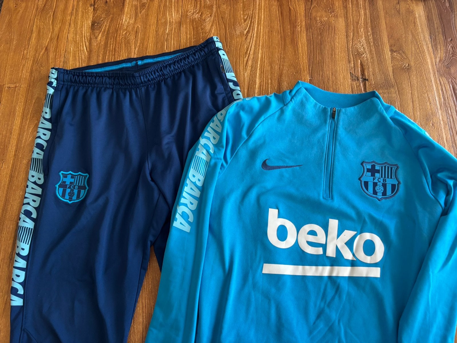 Fc Barcelona trainingspak, Ophalen of Verzenden, Trainingspak