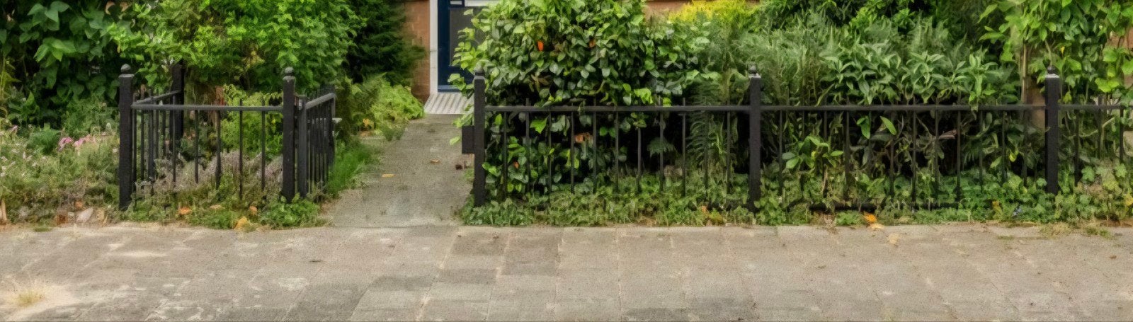 Tuinhek 5.50m + extra hek (1m) - mist staander, Tuin en Terras, Tuinhekken en Hekwerk, Ophalen of Verzenden, Gebruikt, IJzer, Tuinhek