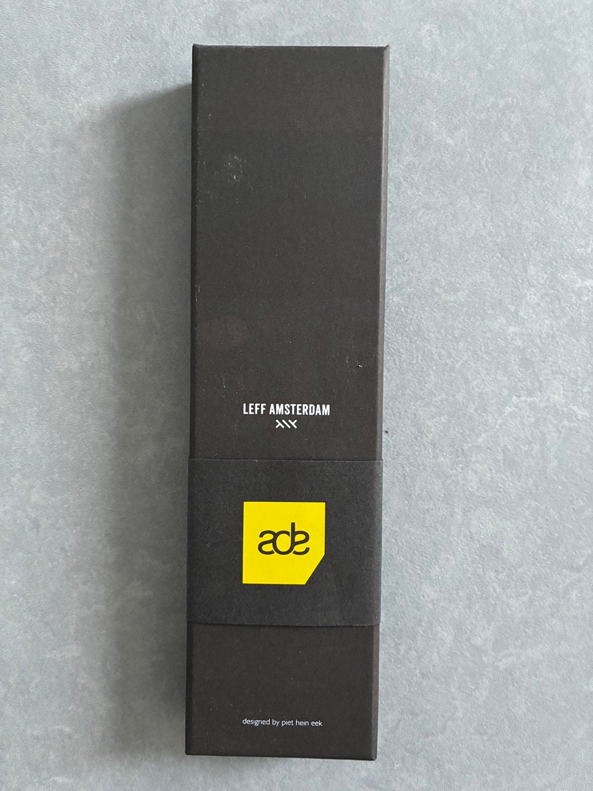 ADE x LEFF Amsterdam Horloge - Zwart met Gele Wijzers, Overige merken, Overige materialen, Polshorloge, Nieuw