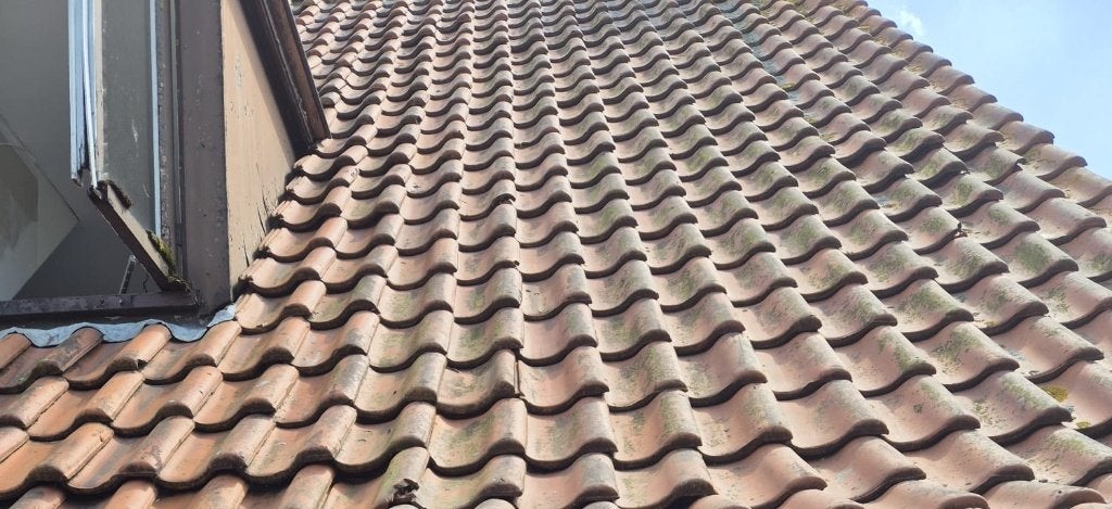 5000 stuks Romeinse dakpannen zwart, geëngobeerd & rood., Ophalen, Overige materialen, Gebruikt, Overige typen