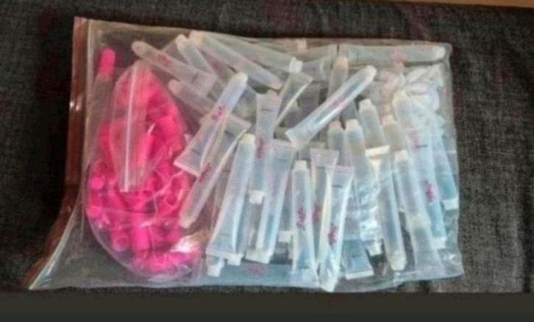 Lege tubes en doppen. Diverse hobby doeleinden., Ophalen of Verzenden, Nieuw