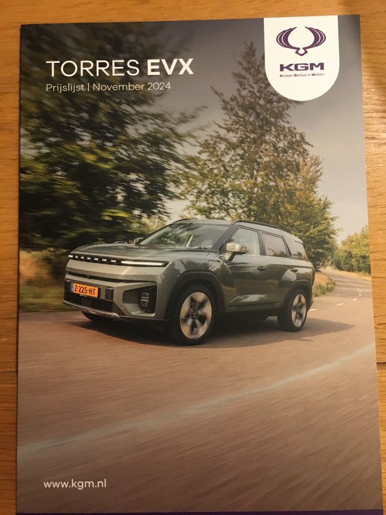 2024 brochures folders KGM Torres EVM + Hyundai Staria Nieuw, Ophalen of Verzenden, Nieuw, Overige merken