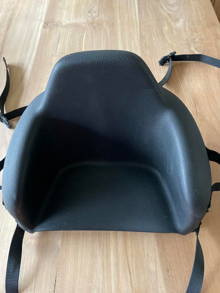Zwart kinderzitje voor scooter, Fietsen en Brommers, Ophalen of Verzenden, Gebruikt, Overige typen, Overige merken