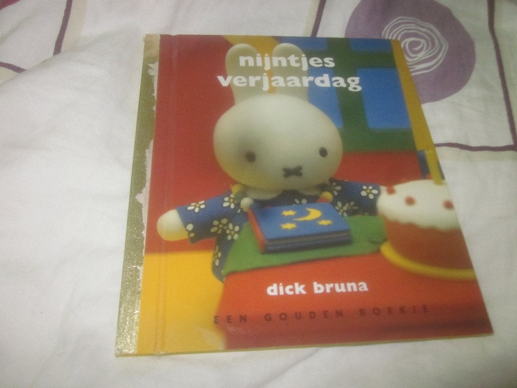 Nijntjes verjaardag Dick Bruna Gouden boekje NIEUW, Fictie algemeen, Jongen of Meisje, Nieuw, Dick Bruna