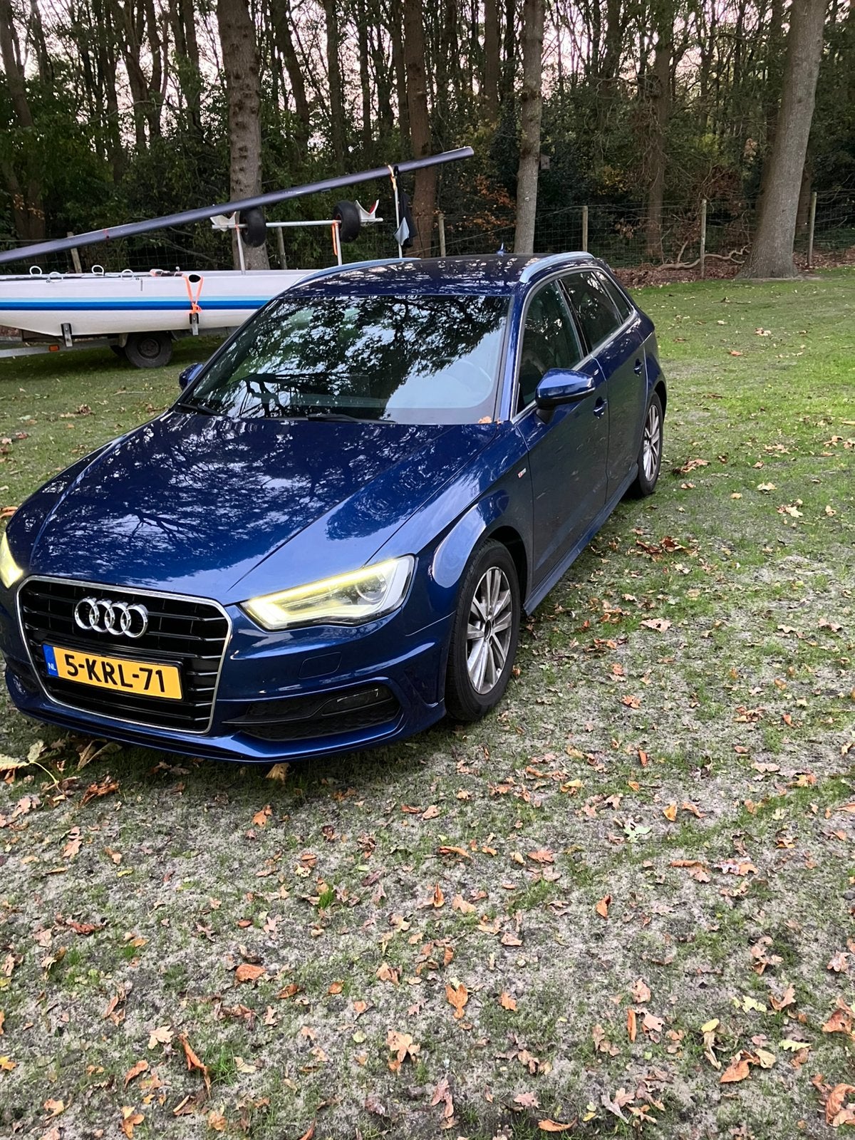 Audi  A3 1.4 Tfsi 90KW Sportback 2013 Blauw xenon airco led, Voorwielaandrijving, Zwart, Blauw, Leder en Stof