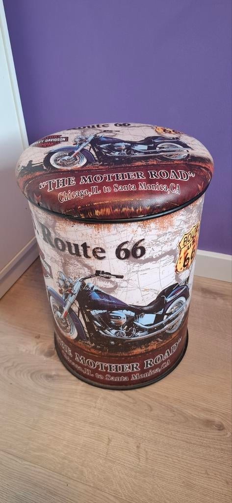 Harley Davidson poef, Ophalen, Rond, Minder dan 50 cm, Minder dan 50 cm