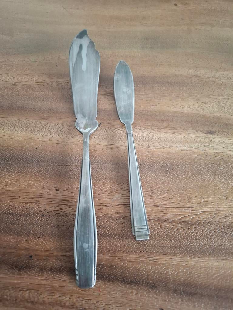 2 zilveren of verzilverde voor de jam- en botermesjes, Gero, Antiek en Kunst, Antiek | Bestek, Ophalen of Verzenden