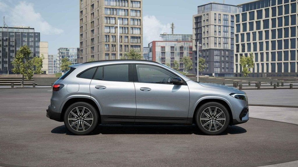 Mercedes-Benz EQA 250+ AMG Line 71 kWh | Night | Panoramadak, Auto's, Mercedes-Benz, Gebruikt, Zwart, 435 min, Origineel Nederlands