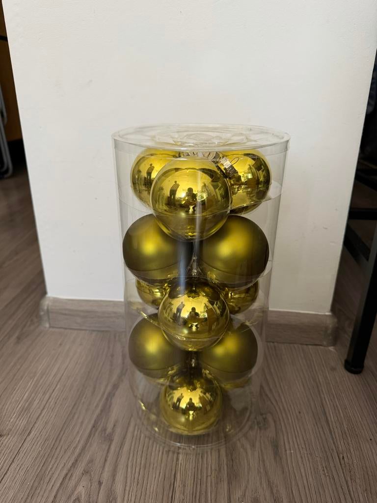 Groote Kerstbolen - 8 Dozen BESCHRIKBAR, Diversen, Kerst, Ophalen of Verzenden