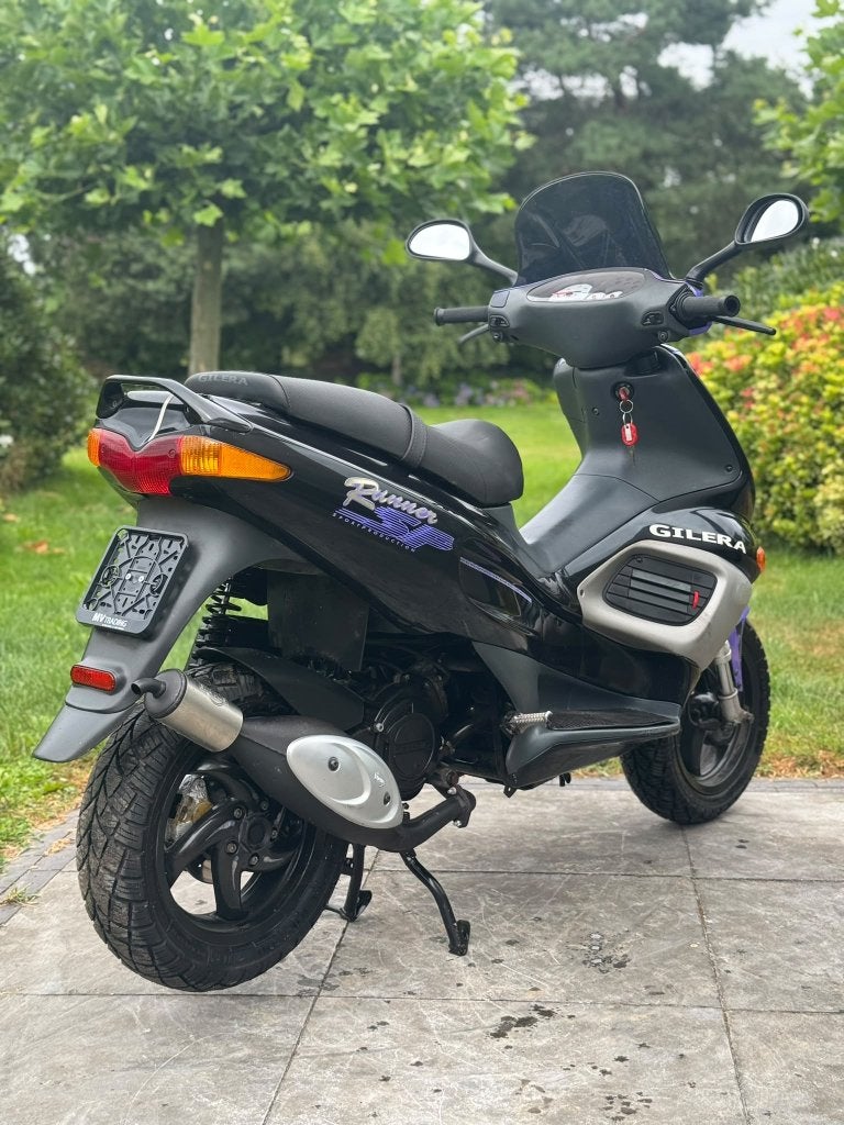 ⭐️Gilera runner violet paars glans zwart 50cc 2 takt ⭐️, Niet ingevuld, Niet ingevuld, Niet ingevuld