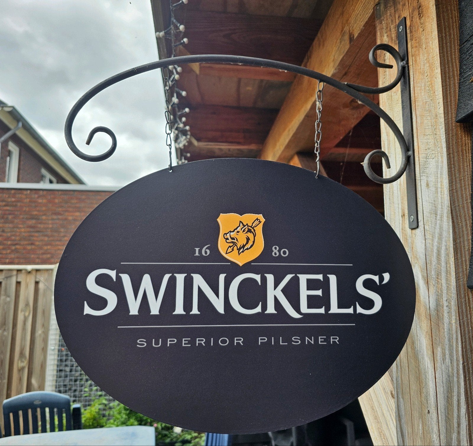 Dubbelzijdig SWINCKELS uithangbord (incl beugel), Ophalen of Verzenden, Nieuw, Reclamebord, Plaat of Schild