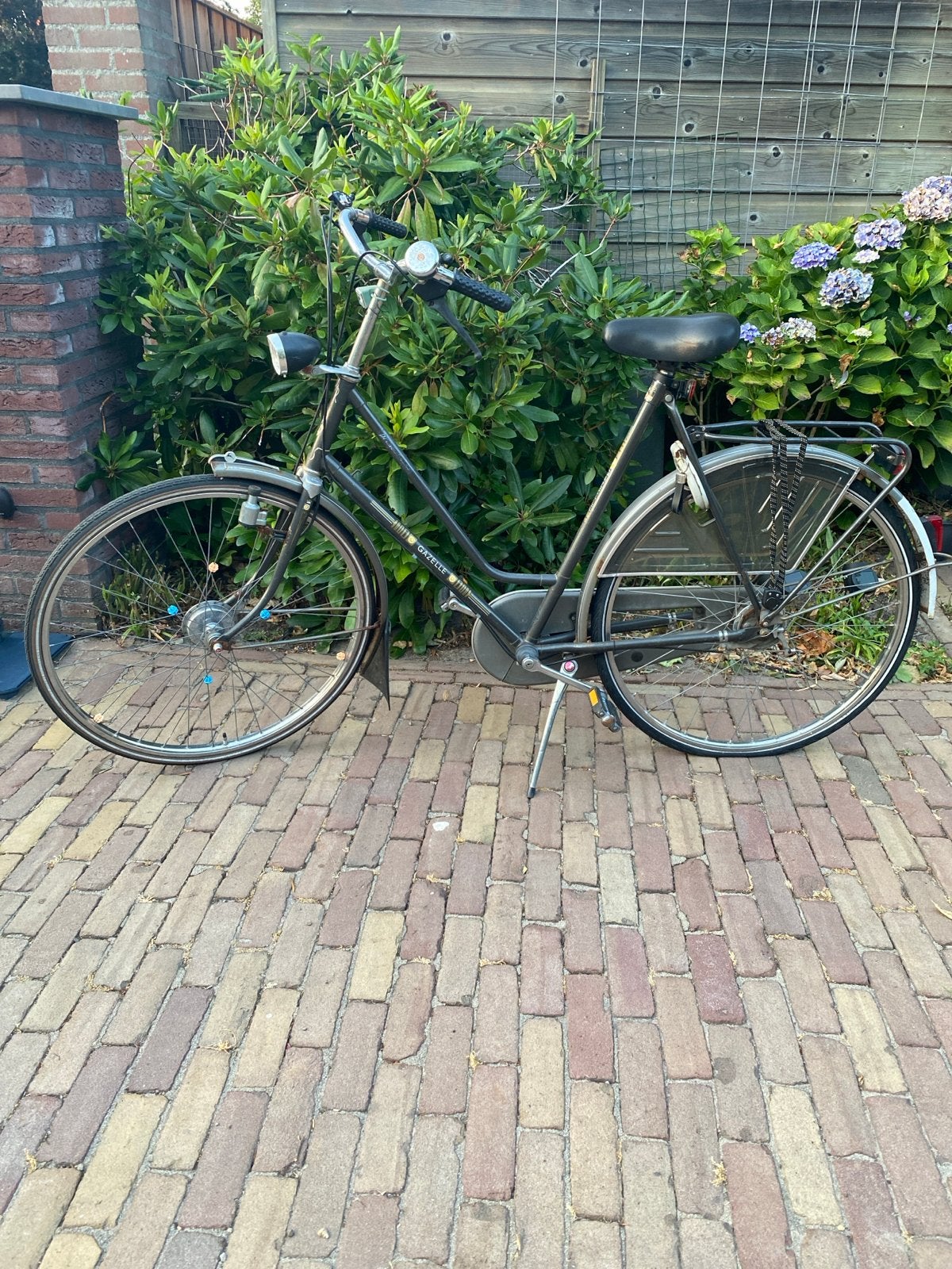 Gazelle Damesfiets met 3 versnellingen - opknapper!, Ophalen, Terugtraprem, Gebruikt, Versnellingen