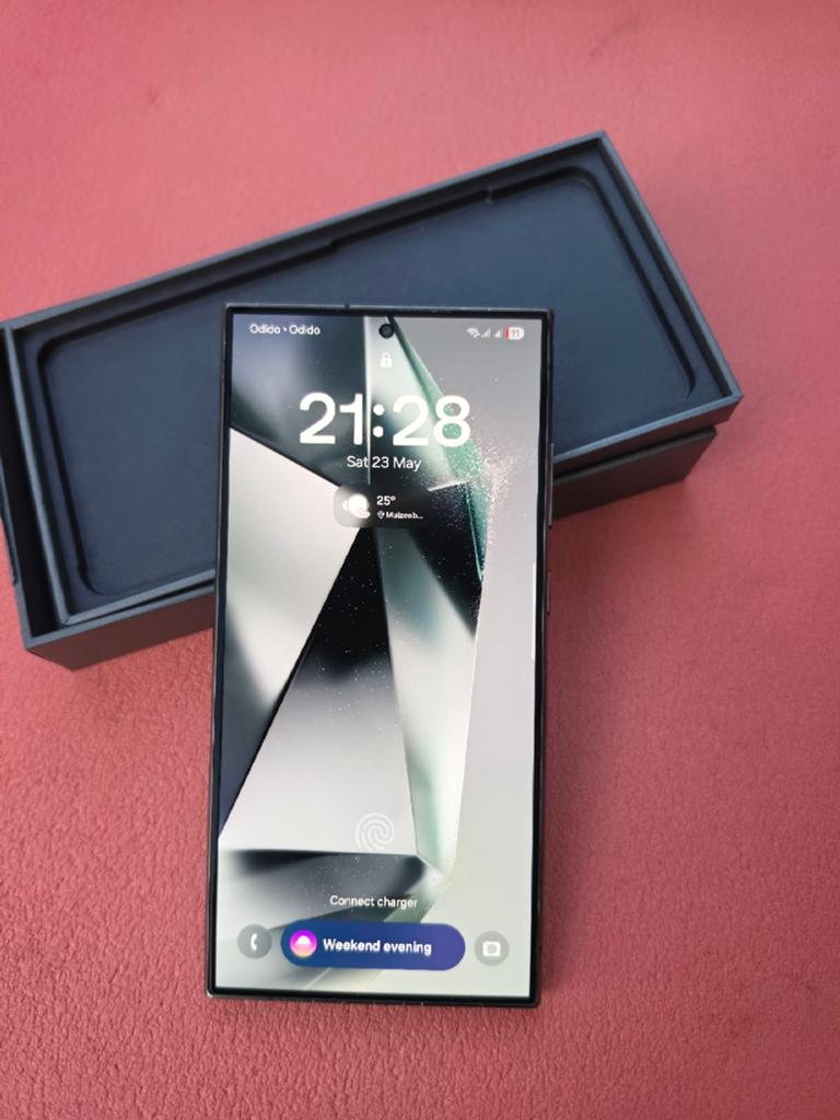 Samsung Galaxy S24 Ultra 512GB, Galaxy S24, Zwart, Touchscreen, Zo goed als nieuw