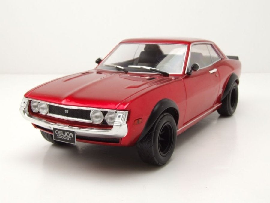 Toyota celica 2000 GT (ra21) candy red 1977 van ixo 1:18, Ophalen, Nieuw, Auto, Overige merken