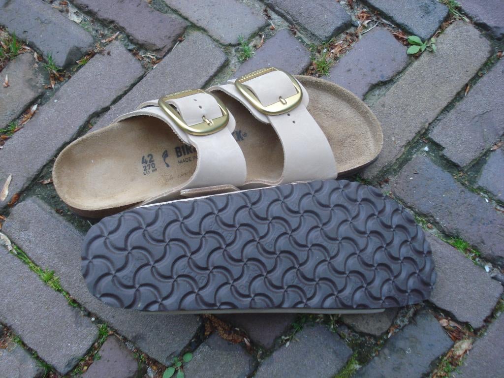 BIRKENSTOCK BIG BUCKLE BEIGE NIEUW 42 GRATIS VERZENDING POST, Slippers, Verzenden, Beige, Nieuw