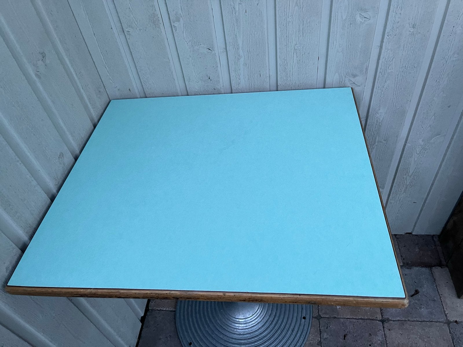 4 Vintage tafeltjes uit oude stationsrestauratie - 70x60 cm, Ophalen