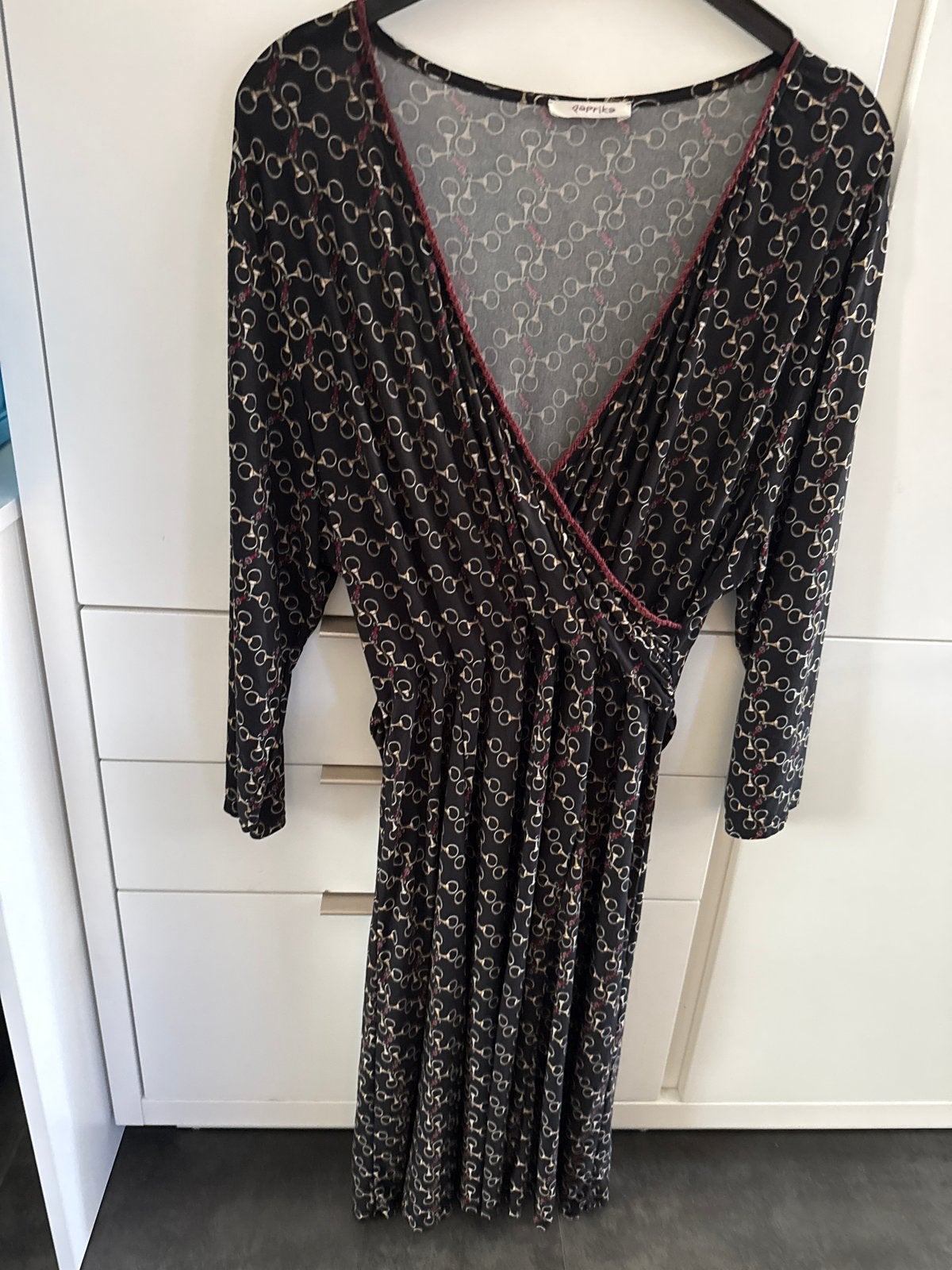 Paprika overslagjurk met print, maat 48, Zwart, Maat 46/48 (XL) of groter, Ophalen of Verzenden, Zo goed als nieuw