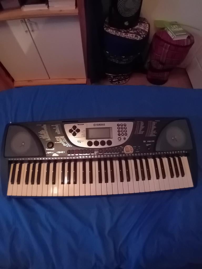 Yamaha PSR 270 Electronisch Keyboard, Ophalen, 61 toetsen, Yamaha, Zo goed als nieuw