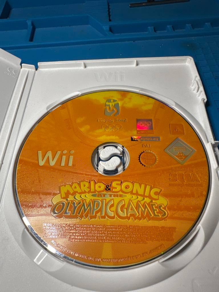Mario & Sonic op de Olympische Winterspelen (Wii) - Disc, Gebruikt, Ophalen of Verzenden, Sport, 3 spelers of meer