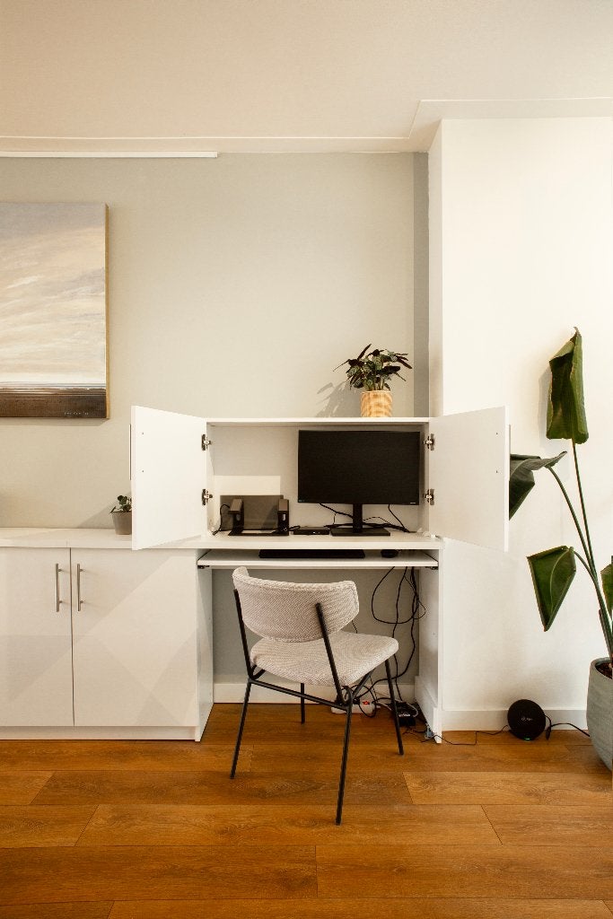 Dressoir / Thuiswerkplek – 300 Cm Breed, Ophalen, Kunststof, Met deur(en), Wit moderne opbergkast met ingebouwd thuiswerkplek