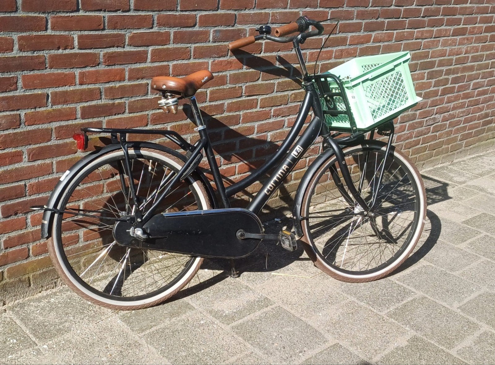 Cortina U4 Transportfiets Dames 26 inch - Zwart met krat, Gebruikt, Velgrem, Versnellingen, Ophalen