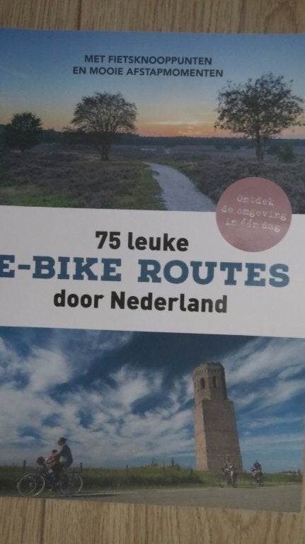 Boek: 75 leuke E-bike routes door Nederland, fietsknooppunt, Overige merken, Europa, Ophalen of Verzenden, Zo goed als nieuw