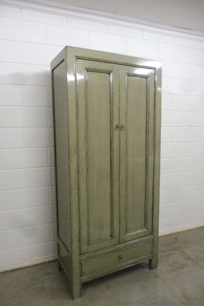 Mooie keukenkast in landelijk stijl licht groen shabby chic, Huis en Inrichting, Kasten | Kledingkasten, 200 cm of meer, Nieuw