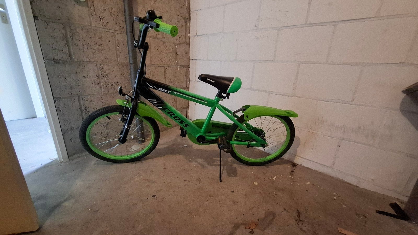 BMX Cross fiets - Zo goed als nieuw, Fietsen en Brommers, Fietsen | Crossfietsen en BMX, BMX Cross, 16 tot 20 inch, Staal, Velgrem