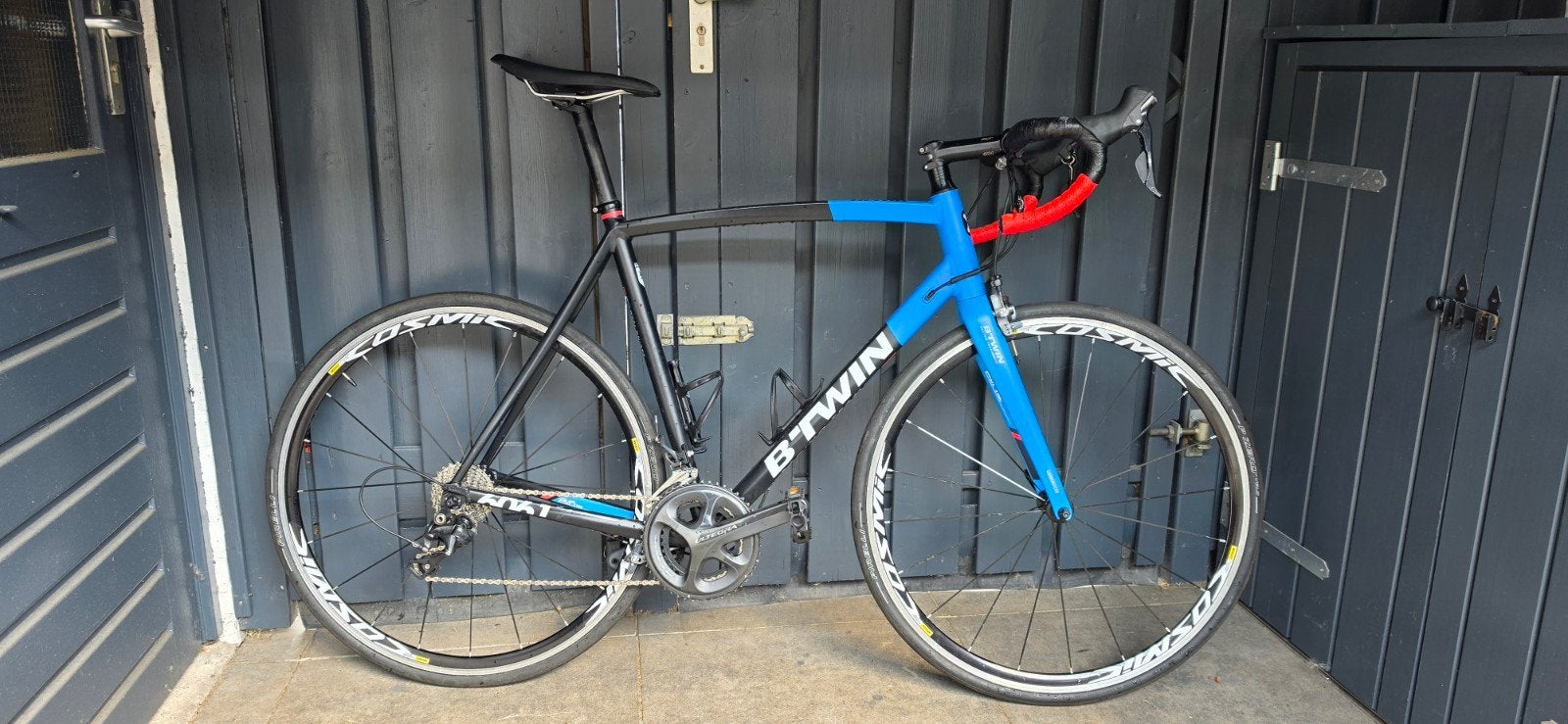 B'Twin Ultra 700AF-L Shimano Ultegra racefiets + trainer, Ophalen