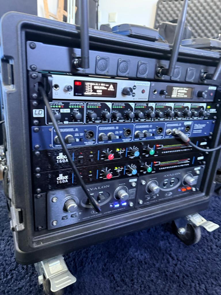 Professionele Audio Rack met Sennheiser, DBX, Avalon, Ophalen, Zo goed als nieuw, 100 watt of meer