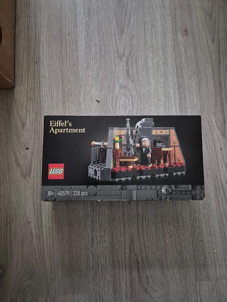 LEGO 40579 Eiffels Appartement, Ophalen of Verzenden, Zo goed als nieuw, Ongeopend/sealed, Lego