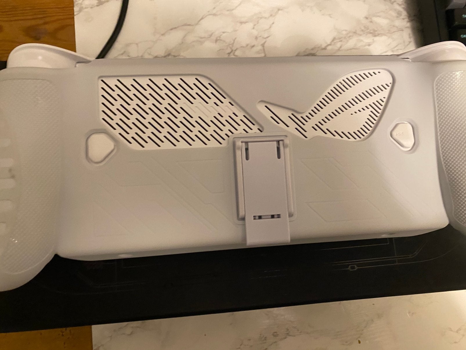 Foto 4 van Asus Rog Ally Xbox V2