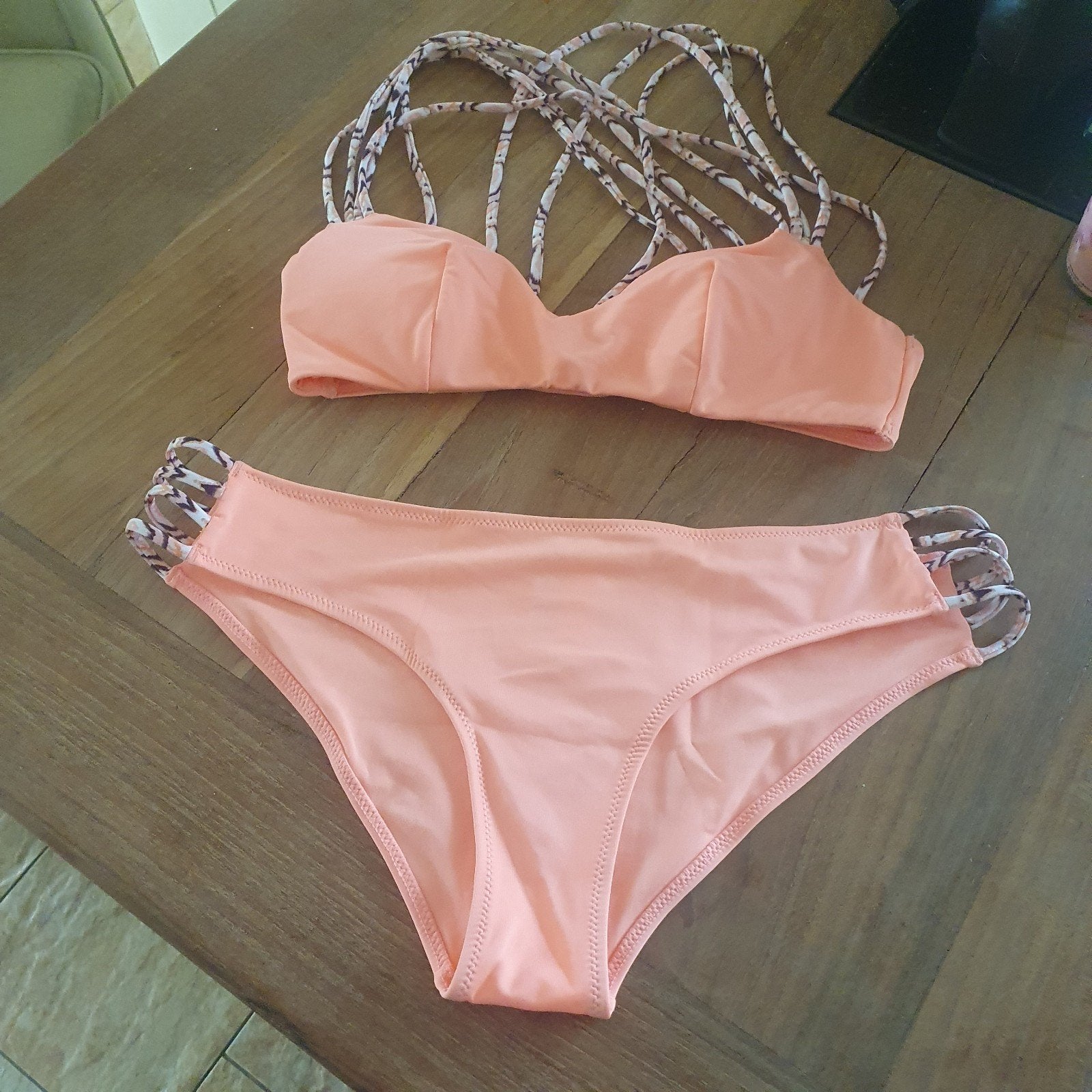 H&M bikini maat 36/38, Ophalen of Verzenden, Zo goed als nieuw, Bikini