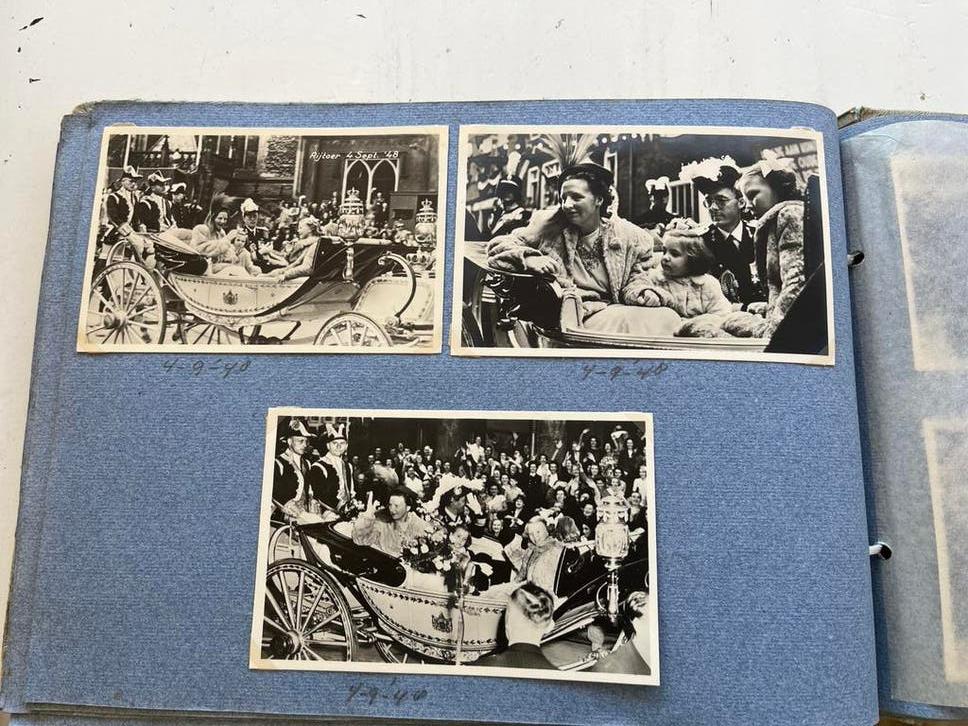 Koninklijk Huis - Gefotografeerde ansichtkaarten, Verzamelen, Koninklijk Huis en Royalty, Ophalen of Verzenden, Zo goed als nieuw