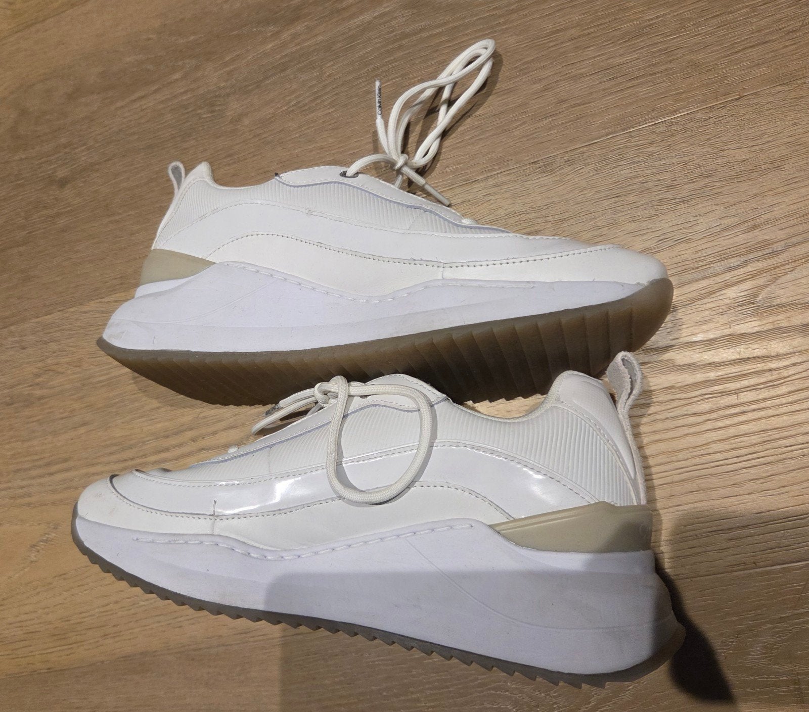Calvin Klein Sneakers - Maat 40, Wit, Ophalen of Verzenden, Sneakers of Gympen, Calvin Klein