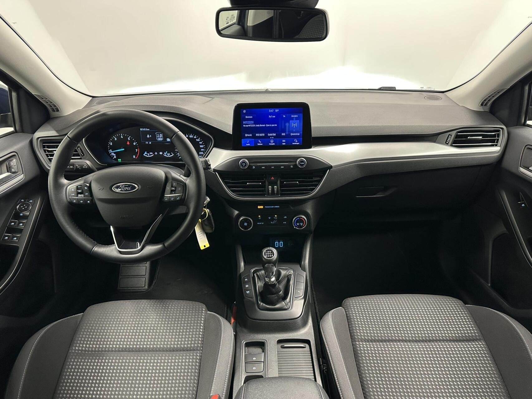 Ford Focus Wagon 1.0 EcoBoost Trend Edition Business CARPLAY, Auto's, Gebruikt, Met garantie (alle), Origineel Nederlands, 19 km/l