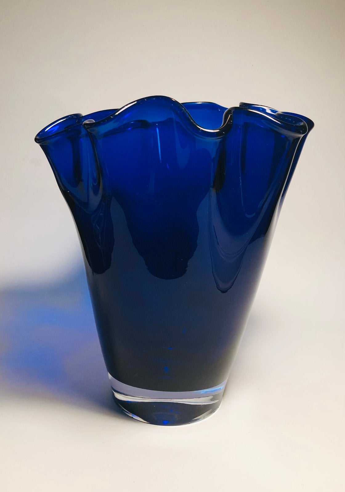 Prachtige murano glas vaas, kobaltblauw glas, mondgeblazen, Ophalen of Verzenden, Zo goed als nieuw, Glas