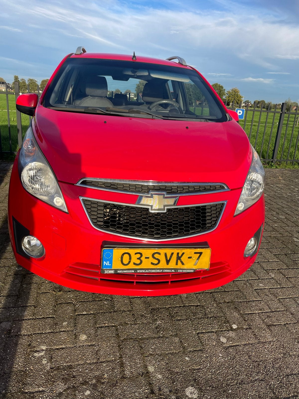 Chevrolet Spark 1.0 Bifuel 2011 Rood, 15 km/l, 37 €/maand, 4 cilinders, Origineel Nederlands